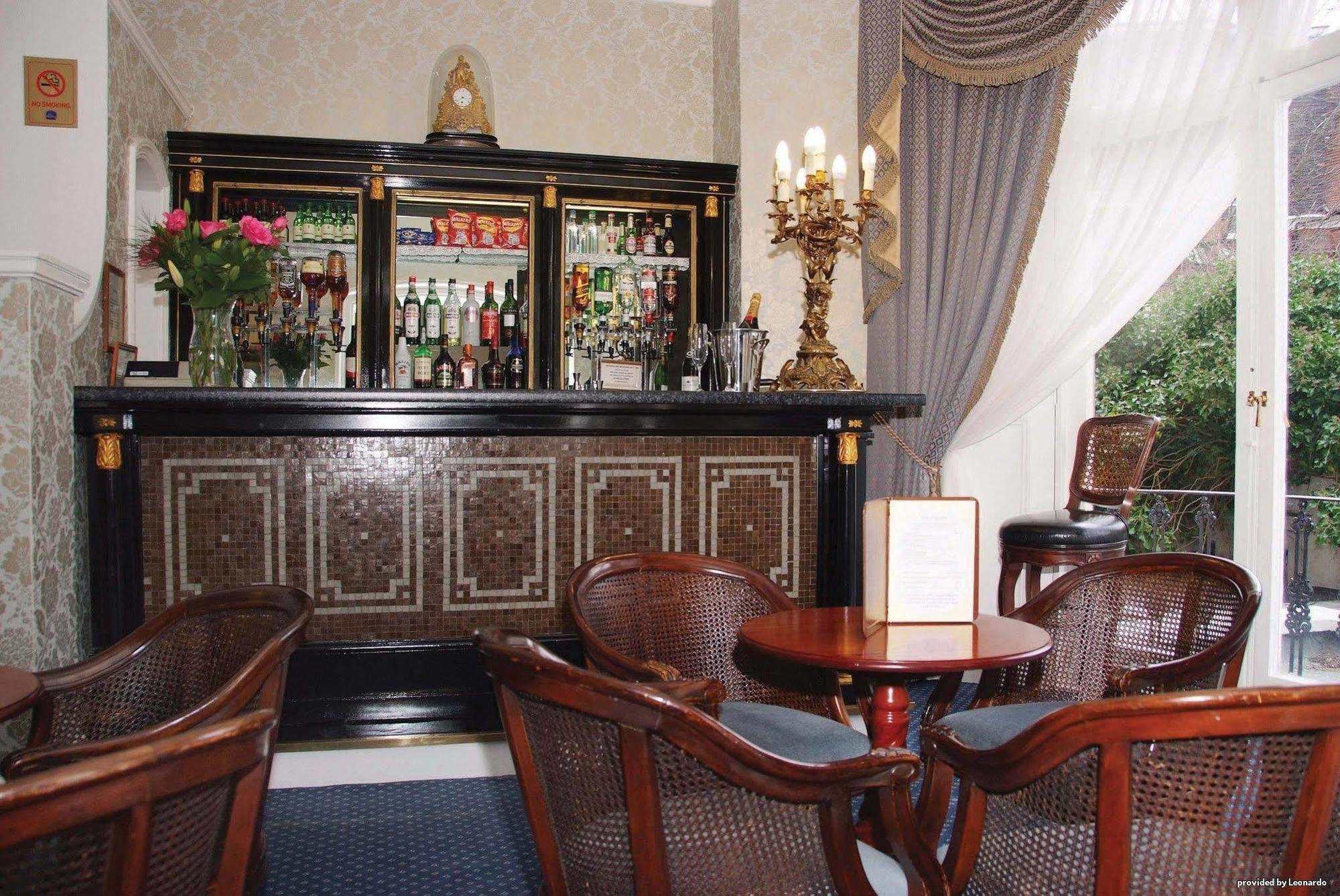 贝斯特韦斯特瑞士小屋酒店 伦敦 餐厅 照片